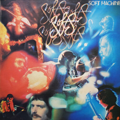 Ny02NDIzLmpwZWc Soft Machine – Softs (Vinyl LP Album Stereo, 1976)